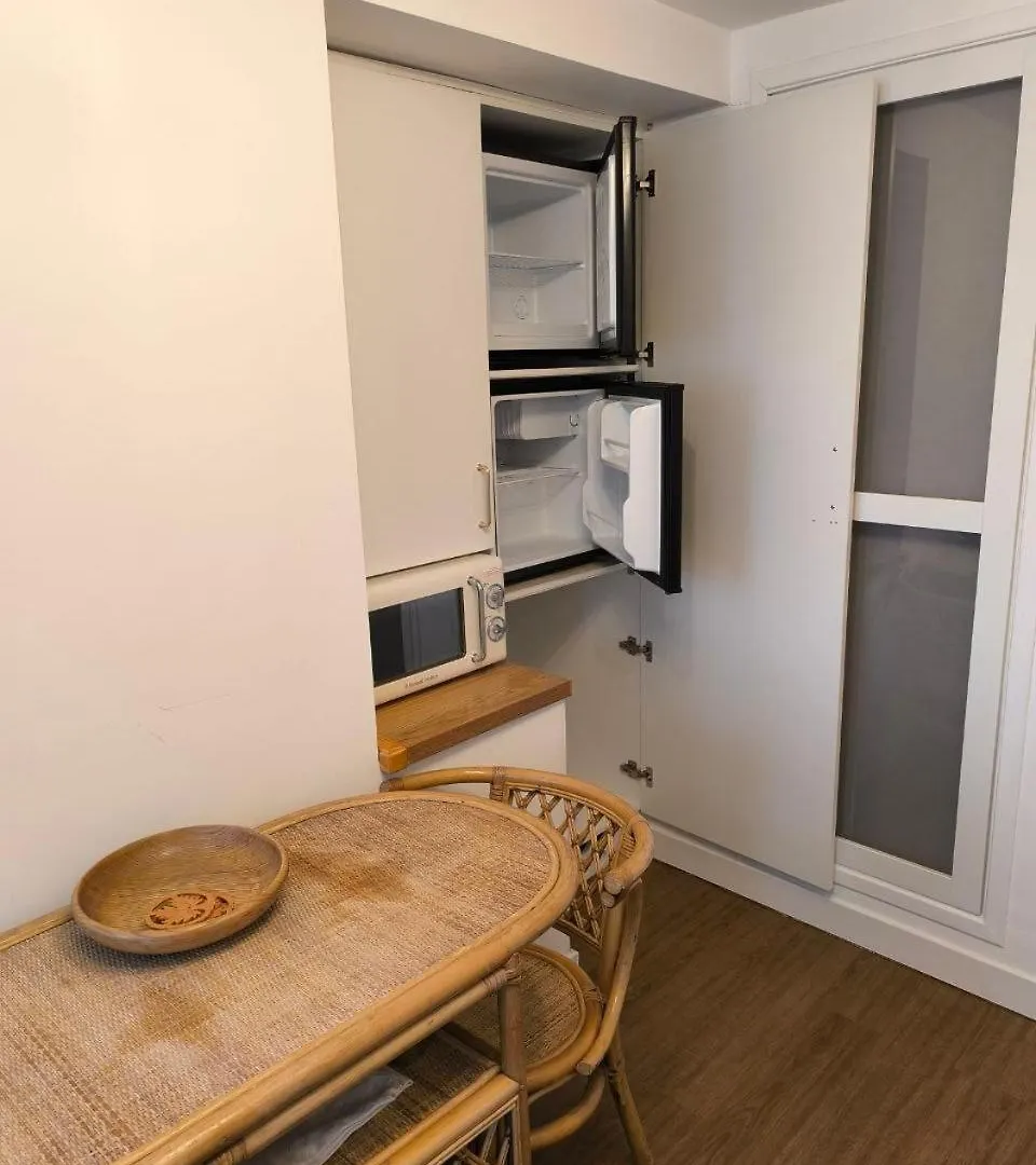 Whole Flat In A Newly Built In Newcastle Apartment